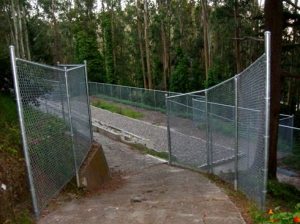 chainlink fence in Aldea