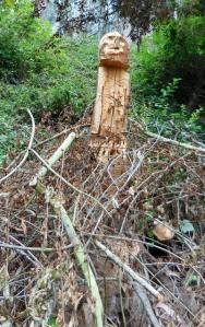 chainsaw stump carving
